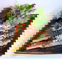 Bau Truong - Mount Pritchard - Great Ocean Road Restaurant