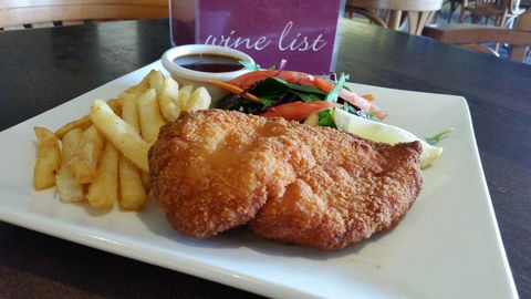 Bistro - Long Jetty Hotel - Great Ocean Road Restaurant 0