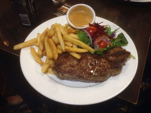 Royal Hotel Scone - Great Ocean Road Restaurant 0