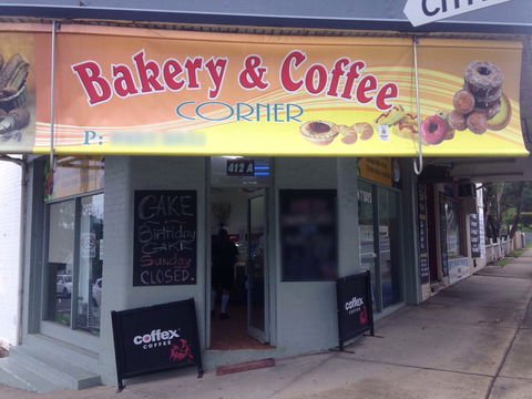 Bakery & Coffee Corner - Great Ocean Road Restaurant 0