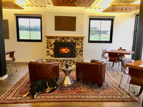 Inkwell Wines Tasting Rooms - Great Ocean Road Restaurant 1