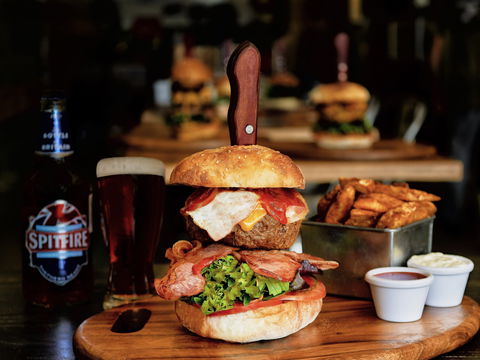 Spitfire Restaurant And Grill - Great Ocean Road Restaurant 1