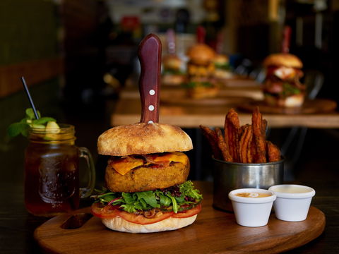 Spitfire Restaurant And Grill - Great Ocean Road Restaurant 2