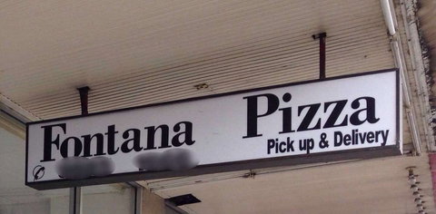 Fontana Pizza - Great Ocean Road Restaurant 0