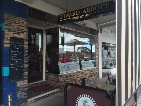 Edward Abbott Food Store - Great Ocean Road Restaurant 0