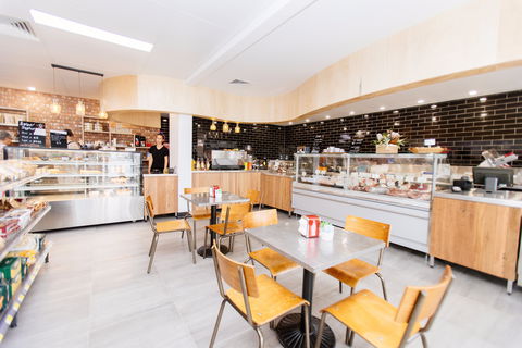 Luigi Bros Delicatessen - Great Ocean Road Restaurant 0