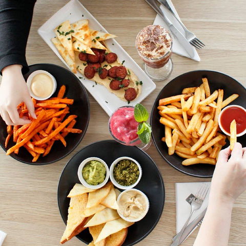 The Coffee Club Narellan - Great Ocean Road Restaurant 1