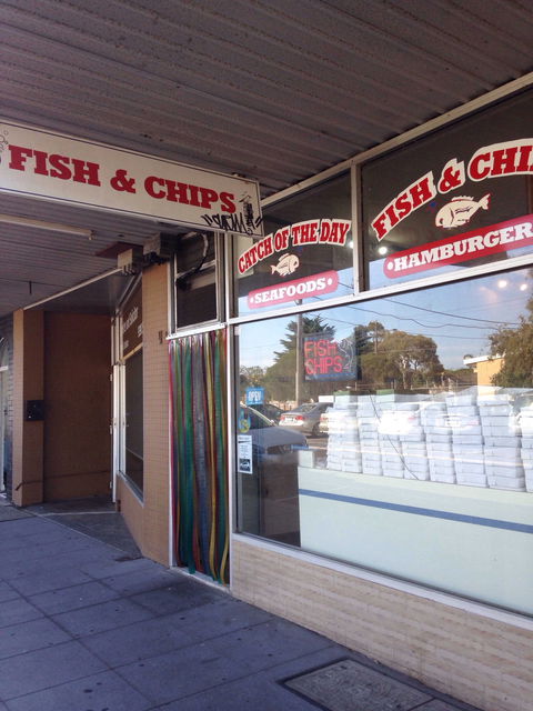 Altona Bay Fish And Chips - Great Ocean Road Restaurant 0