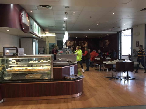 Bb's Cafe - Mount Barker - Great Ocean Road Restaurant 0