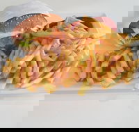 Yefsi Yeeros - Great Ocean Road Restaurant