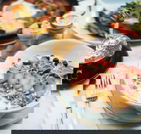 Birds of a Feather - Great Ocean Road Restaurant