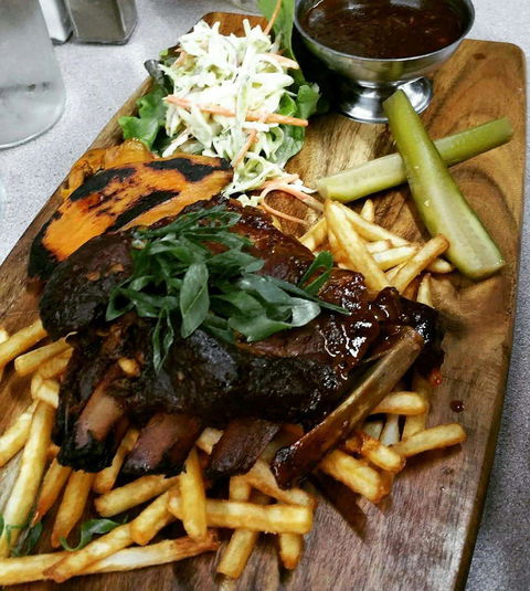 Federal Hotel Maryborough - Great Ocean Road Restaurant 0