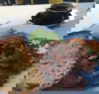 Bronte Belo - Great Ocean Road Restaurant