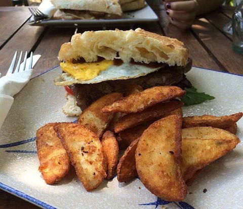 Corinthian Snack Bar And Carvery - Great Ocean Road Restaurant 0