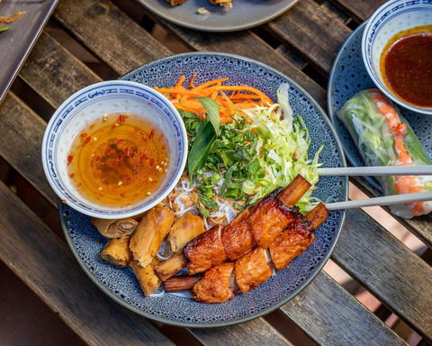 Non La - Docklands - Great Ocean Road Restaurant 0