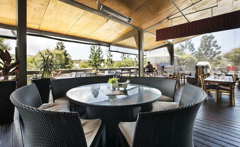 Pacific Pines Tavern - Great Ocean Road Restaurant 0