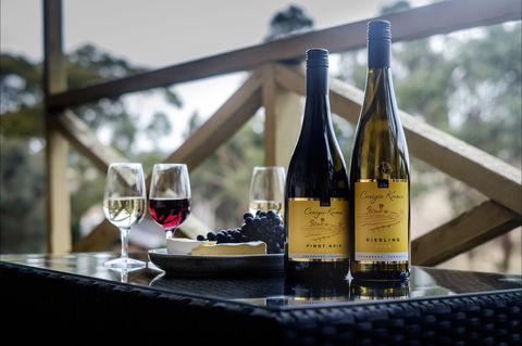Craigie Knowe Vineyard & Cellar Door - Great Ocean Road Restaurant 1
