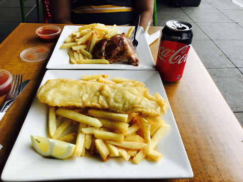 Harvester Moon - Great Ocean Road Restaurant 0