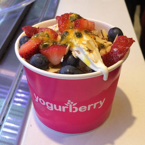 Yogurberry - Castle Hill - Great Ocean Road Restaurant 0
