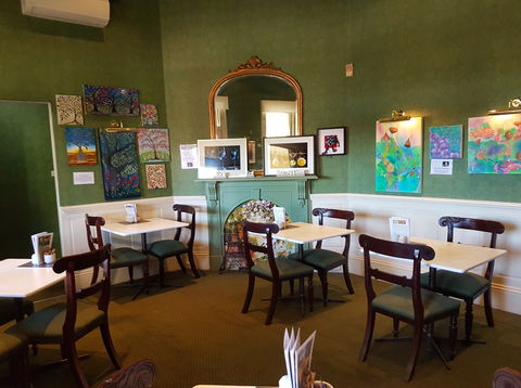 The Hunter Artisan Gallery And Cafe - Great Ocean Road Restaurant 0