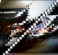 Bradlees on the Beach - Great Ocean Road Restaurant