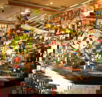 Friend in Hand Hotel - Great Ocean Road Restaurant