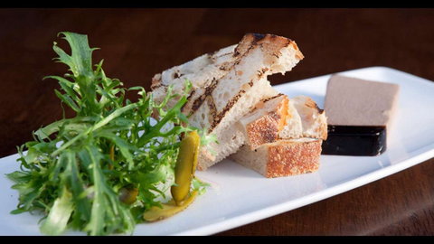 Le Bistro At The Union Hotel - Great Ocean Road Restaurant 0