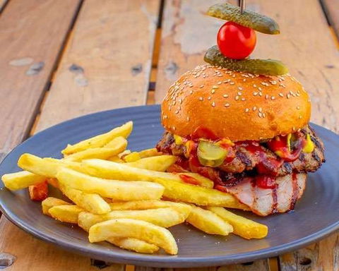 ICE Caffe & Grill - Great Ocean Road Restaurant 0