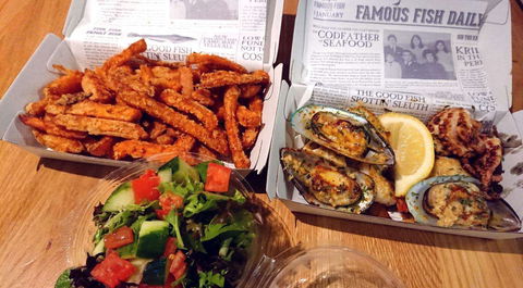 Steve Costi’s Famous Fish - Docklands - Great Ocean Road Restaurant 0
