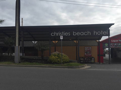 Christies Beach Hotel - Great Ocean Road Restaurant 0