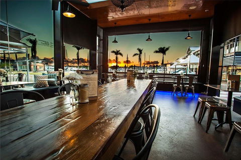 Quay Street Cafe & Bar - Great Ocean Road Restaurant 0