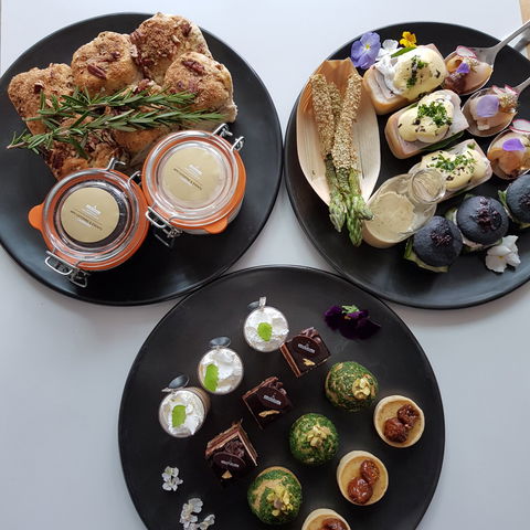 Queen's Terrace Café - Great Ocean Road Restaurant 1