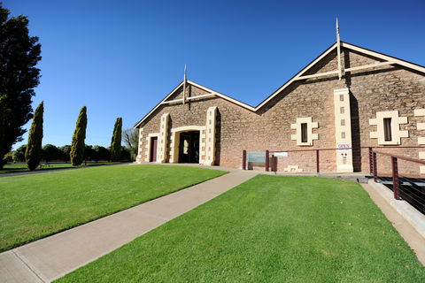 Wynns Coonawarra Estate Cellar Door - Great Ocean Road Restaurant 0