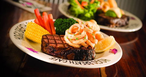 Hog's Australia's Steakhouse - Redcliffe - Great Ocean Road Restaurant 0