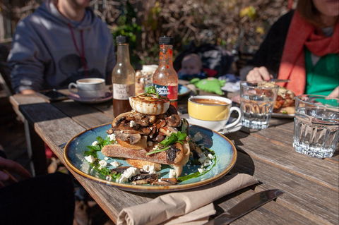 Artisan On Lewis - Great Ocean Road Restaurant 1