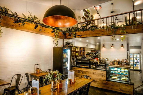 Monica's Cafe - Great Ocean Road Restaurant 0