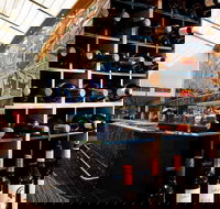 Blues Bar - North Sydney Harbour View Hotel - Great Ocean Road Restaurant