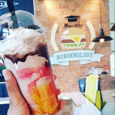 Ethan Kitchen - Great Ocean Road Restaurant 0