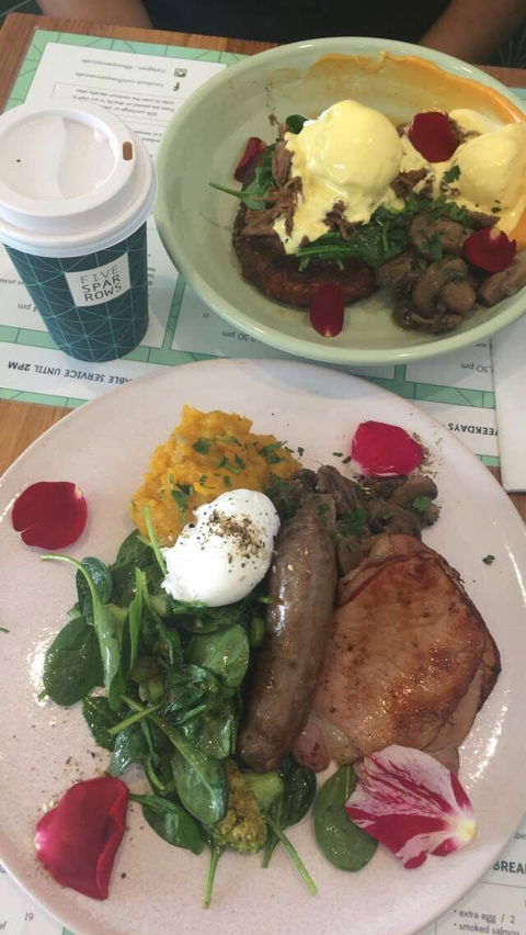 Five Sparrows - Great Ocean Road Restaurant 0
