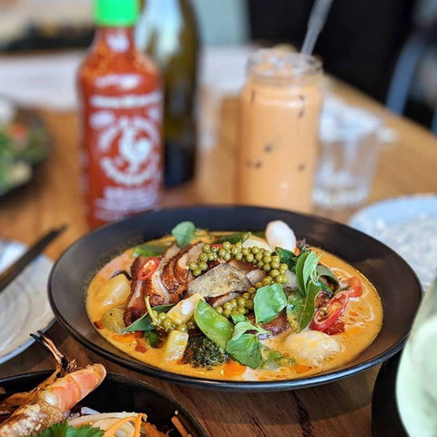 Jade Fox - Great Ocean Road Restaurant 0