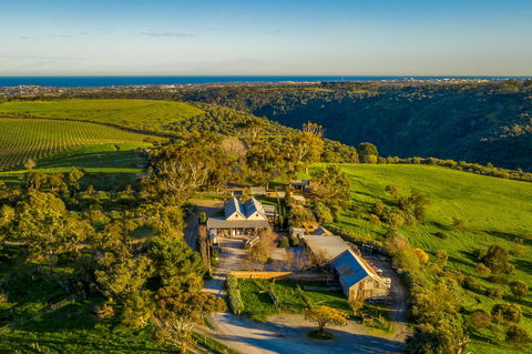 Samuel's Gorge Winery - Great Ocean Road Restaurant 0