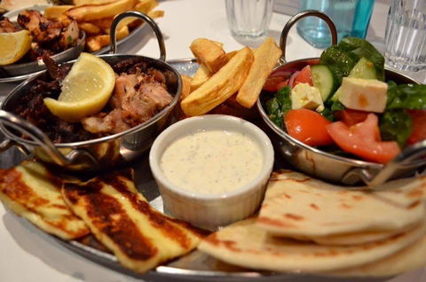 Yiros Stop - Great Ocean Road Restaurant 0