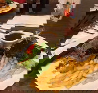 DOOLEYS Waterview Club - Great Ocean Road Restaurant