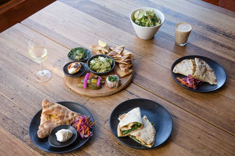 Bundoora Homestead Cafe - Great Ocean Road Restaurant 0