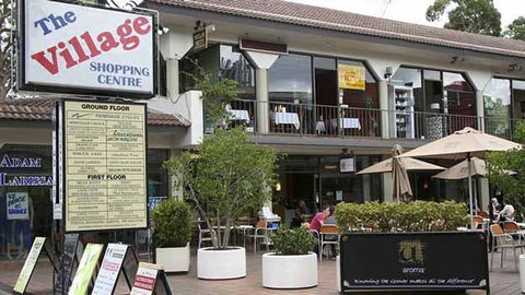 Delhi Hutt - Great Ocean Road Restaurant 0