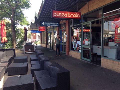 Pizza Train - Great Ocean Road Restaurant 0