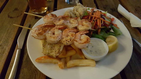 Lat28 Pub + Bottleshop - Great Ocean Road Restaurant 0