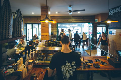 LV's On Clarence - Great Ocean Road Restaurant 0