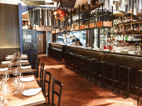 Monopole - Great Ocean Road Restaurant 1