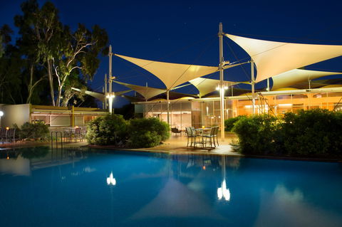Pira Pool Bar - Great Ocean Road Restaurant 0